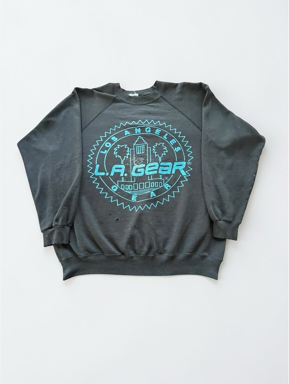 VNTG 80's L.A. Gear Raglan Sleeve Sweatshirt Large Thrashed Heavy Fade WEAR